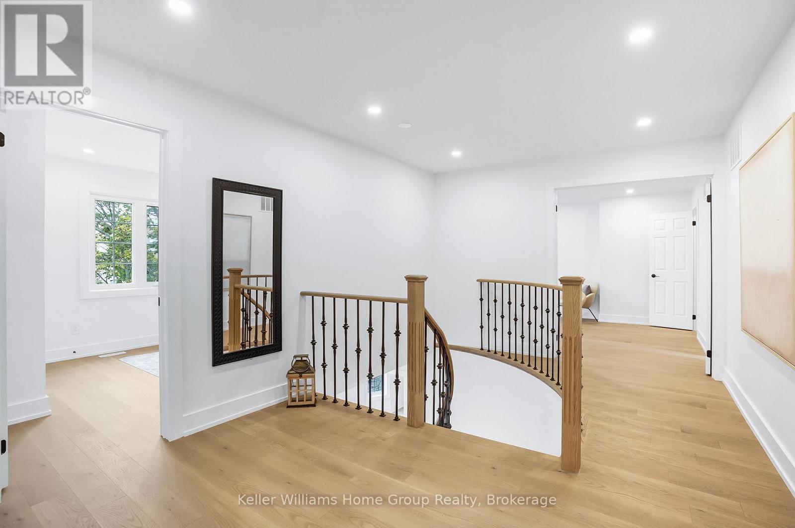1105 Ewing Crescent, Mississauga, Ontario  L5V 1B9 - Photo 23 - W12479000