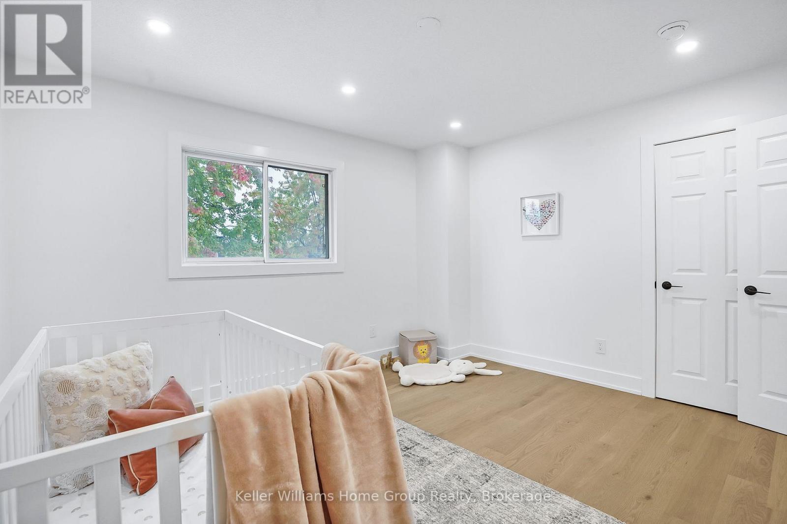 1105 Ewing Crescent, Mississauga, Ontario  L5V 1B9 - Photo 31 - W12479000