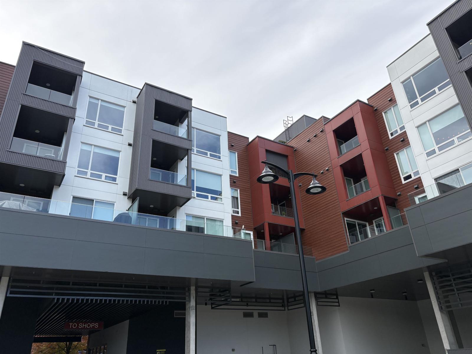 A417 20727 Willoughby Town Centre Drive, Langdale, British Columbia V2Y 3N1 - Photo 4 - R3061410