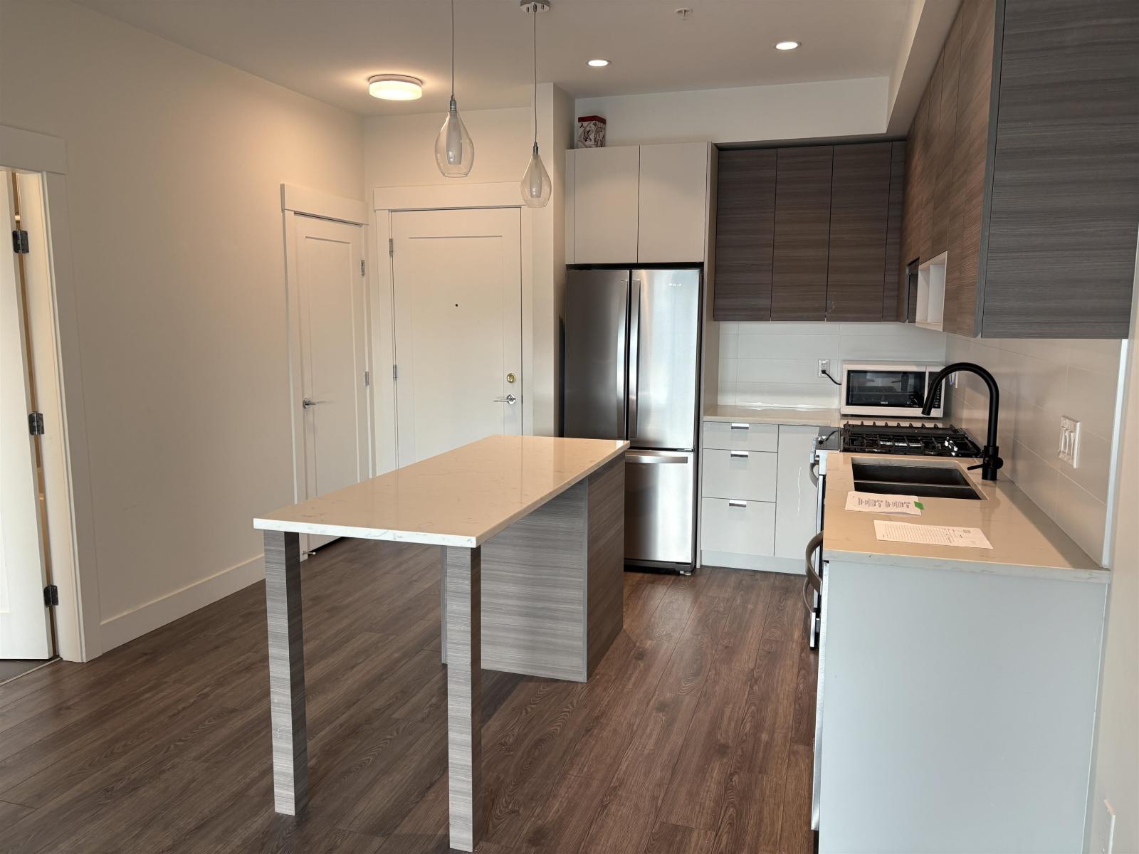 A417 20727 Willoughby Town Centre Drive, Langdale, British Columbia V2Y 3N1 - Photo 8 - R3061410