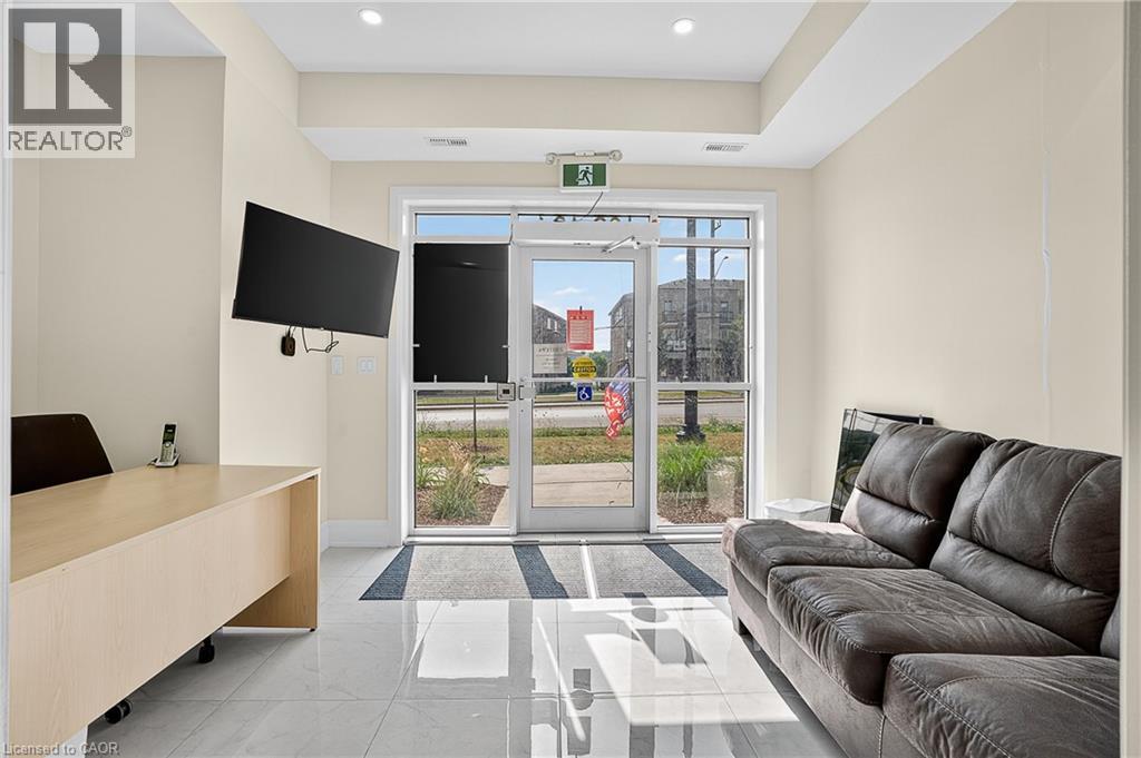 124 Seabrook Drive Unit# 109, Kitchener, Ontario  N2R 0R7 - Photo 5 - 40779944