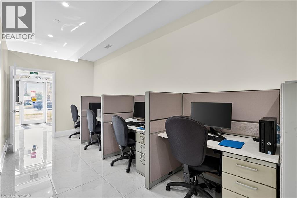 124 Seabrook Drive Unit# 109, Kitchener, Ontario  N2R 0R7 - Photo 8 - 40779944