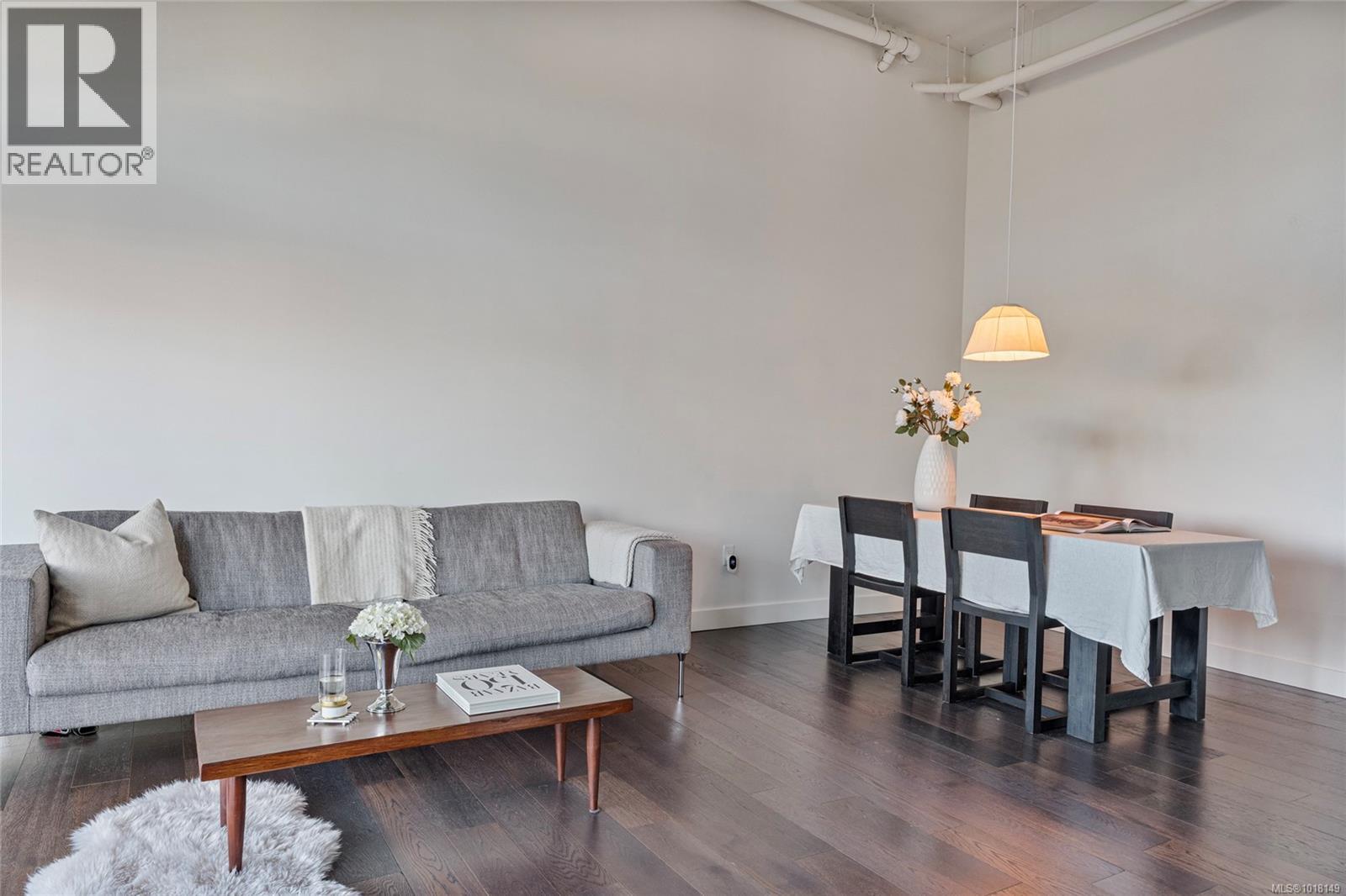 205 2049 Country Club Way, Langford, British Columbia V9B 0H8 - Photo 10 - 1018149