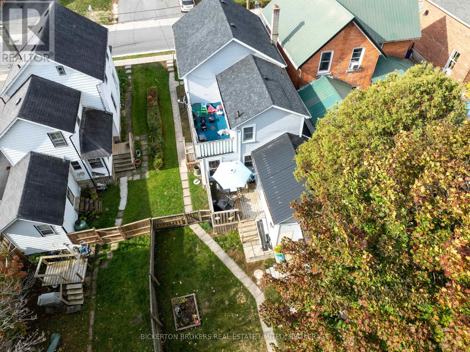 65 Hickory Street S, Gananoque, Ontario  K7G 2P6 - Photo 4 - X12478970