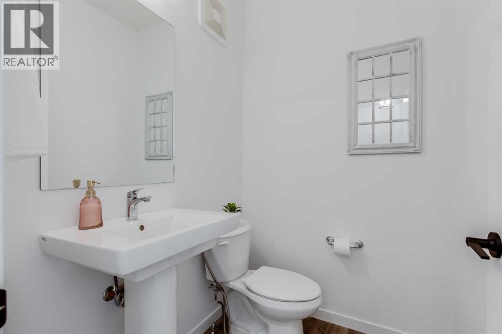 81 Magnolia Heath Se, Calgary, Alberta  T3M 2Z7 - Photo 13 - A2259202