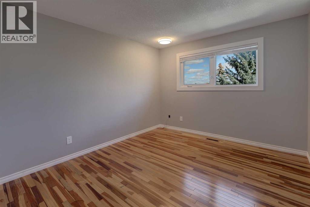 139 Berkshire Place Nw, Calgary, Alberta  T3K 1Z7 - Photo 28 - A2259356