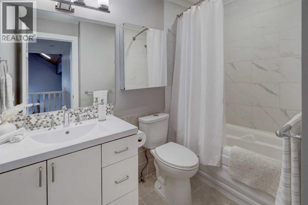 139 Berkshire Place Nw, Calgary, Alberta  T3K 1Z7 - Photo 30 - A2259356