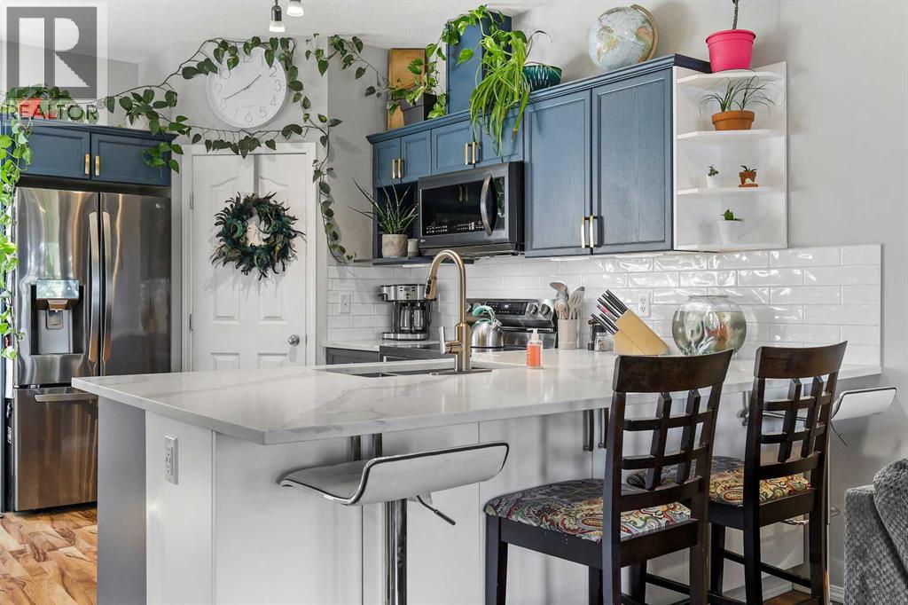 403, 703 Luxstone Square SW, Airdrie, Alberta