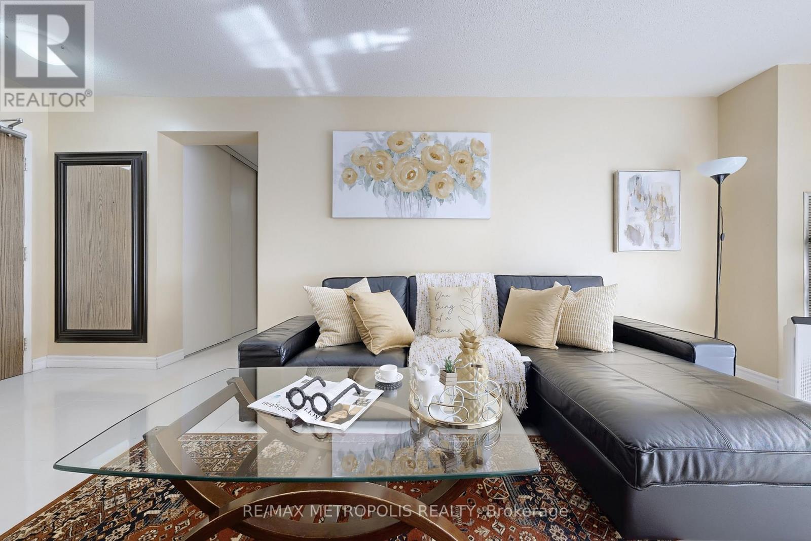 206 - 260 Seneca Hill Drive, Toronto, Ontario  M2J 4S6 - Photo 11 - C12478893