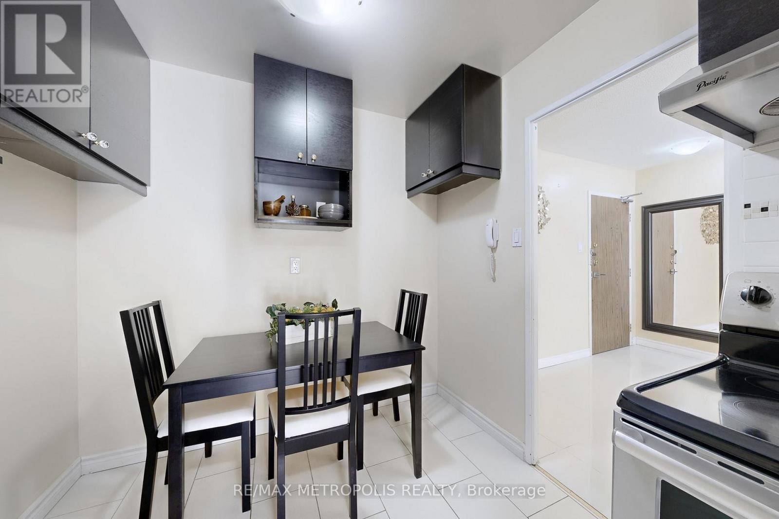 206 - 260 Seneca Hill Drive, Toronto, Ontario  M2J 4S6 - Photo 20 - C12478893