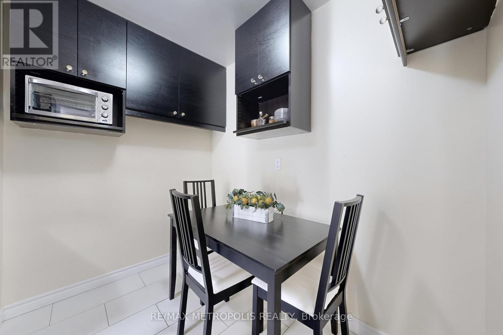 206 - 260 Seneca Hill Drive, Toronto, Ontario  M2J 4S6 - Photo 22 - C12478893