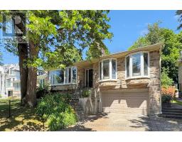 61 WHITTAKER CRESCENT, Toronto, Ontario