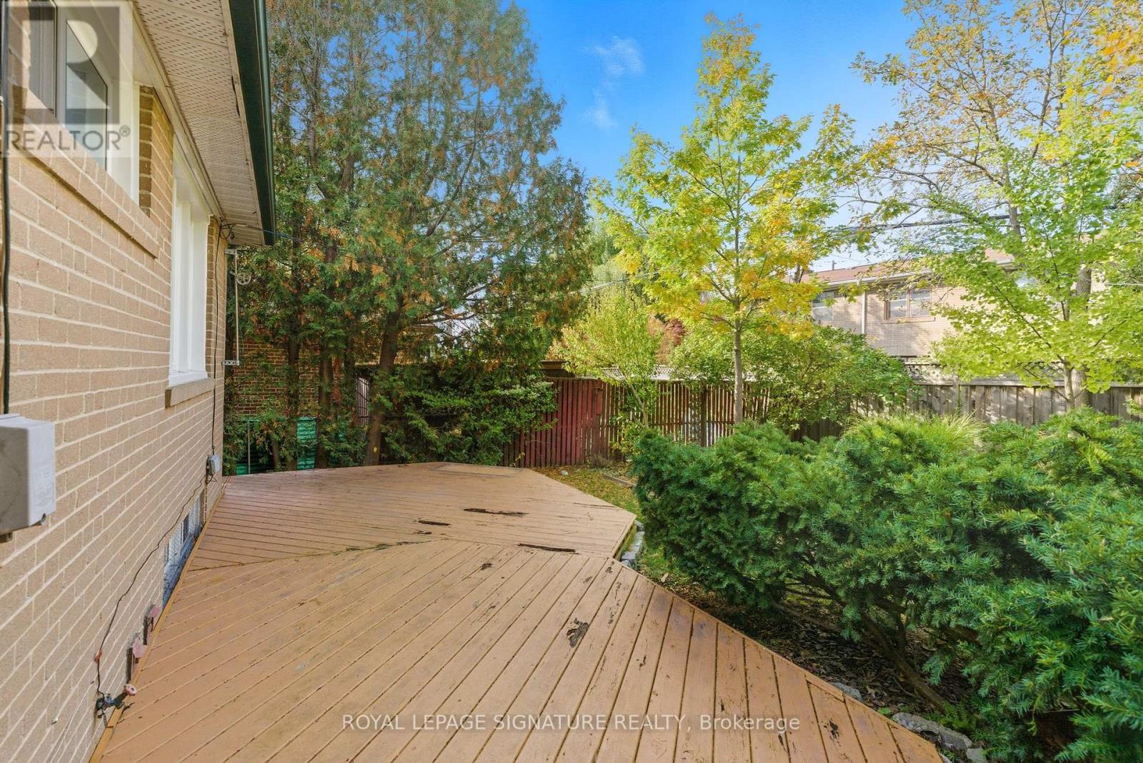 26 Royal Doulton Drive, Toronto, Ontario  M3A 1N5 - Photo 31 - C12478917