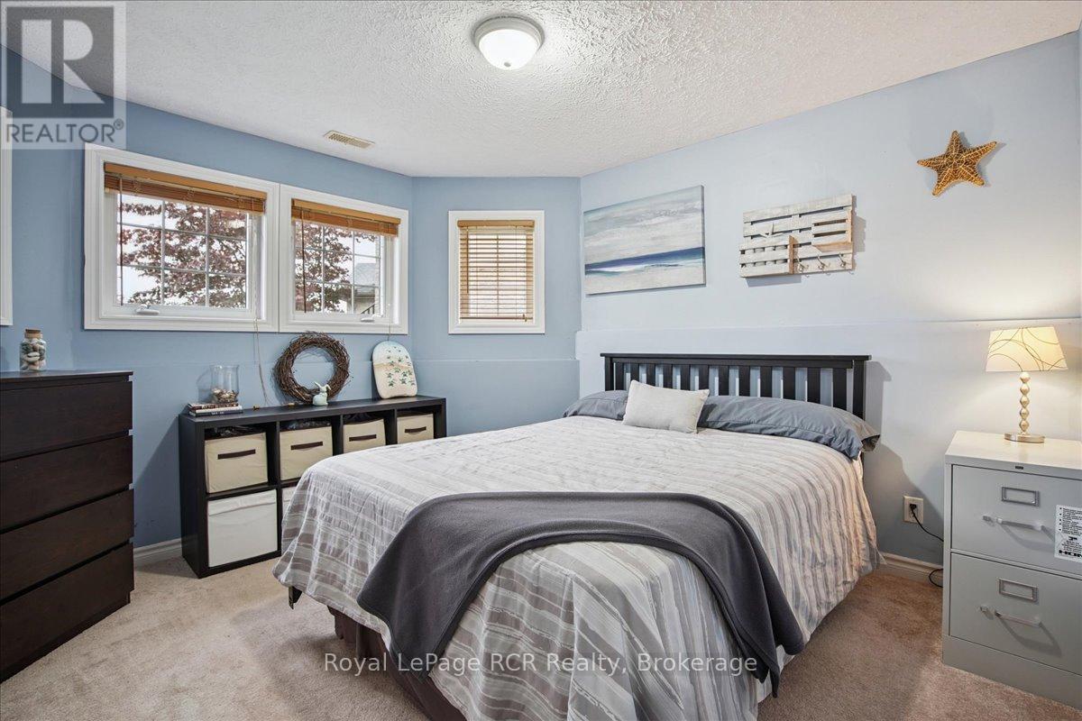 741 25th A Street E, Owen Sound, Ontario  N4K 6V1 - Photo 31 - X12478977