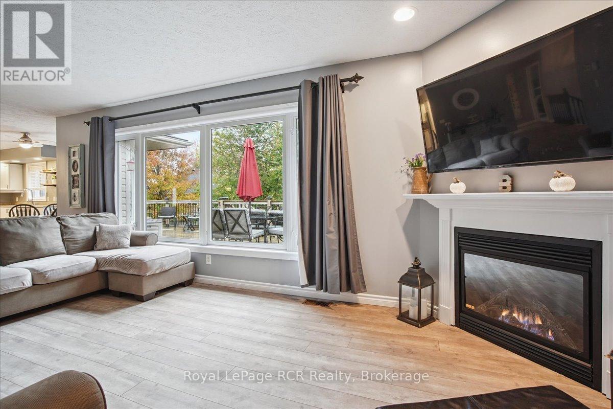 741 25th A Street E, Owen Sound, Ontario  N4K 6V1 - Photo 9 - X12478977