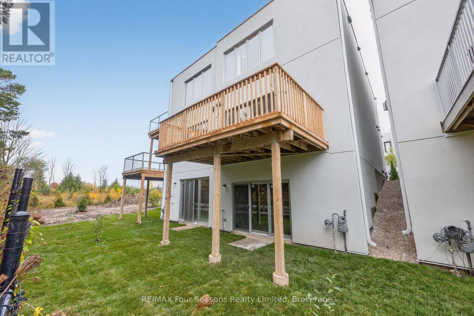 25 Waterview Lane, Blue Mountains, Ontario  N0H 2P0 - Photo 24 - X12479008