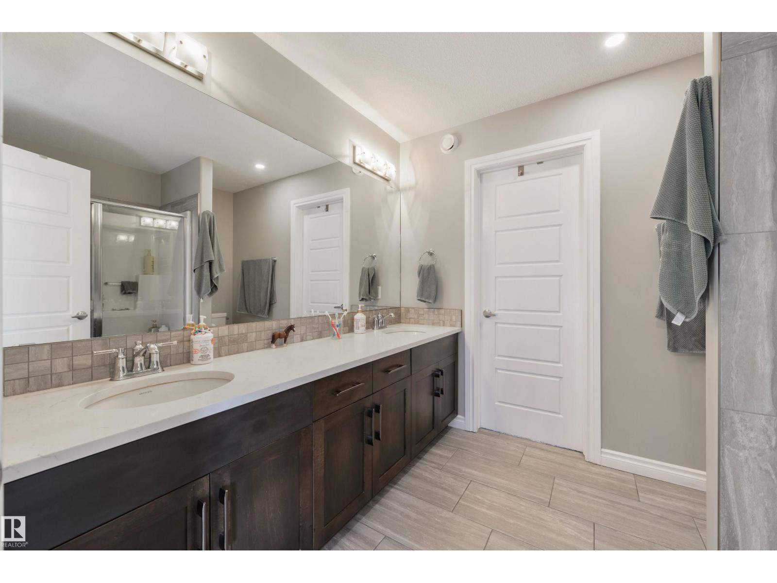 1 Taylor Pl, Ardrossan, Alberta  T8E 0A6 - Photo 28 - E4463234