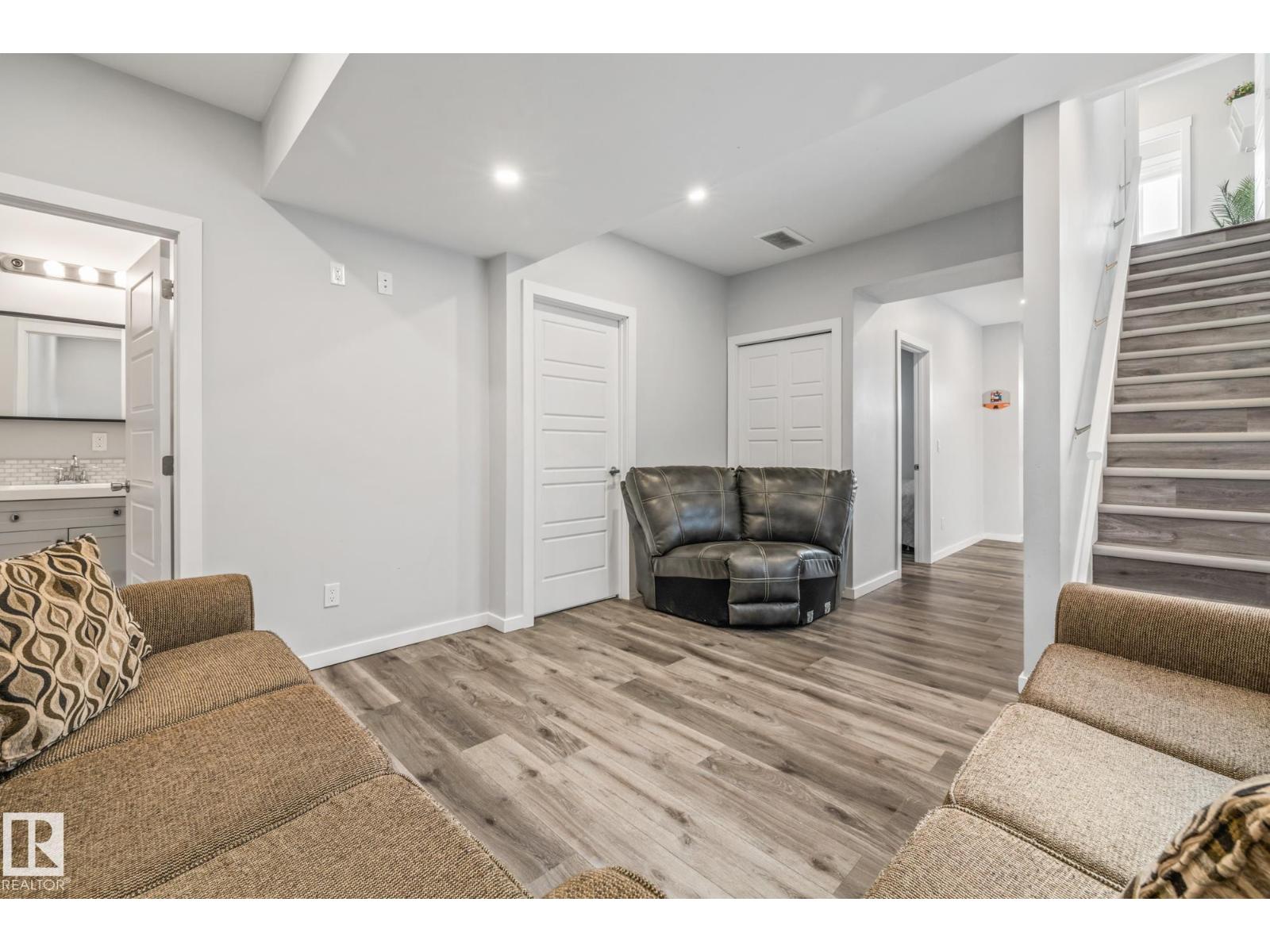 6531 168 Av Nw, Edmonton, Alberta  T5Y 3X9 - Photo 32 - E4463238