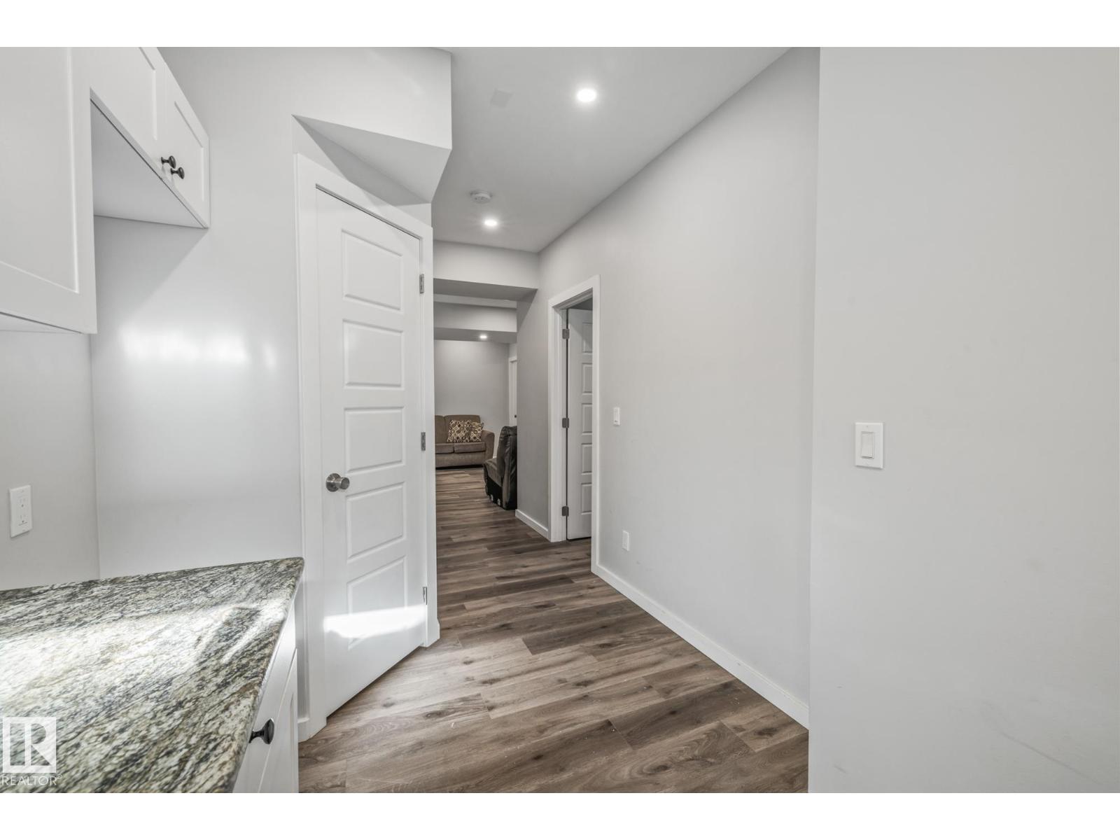 6531 168 Av Nw, Edmonton, Alberta  T5Y 3X9 - Photo 38 - E4463238