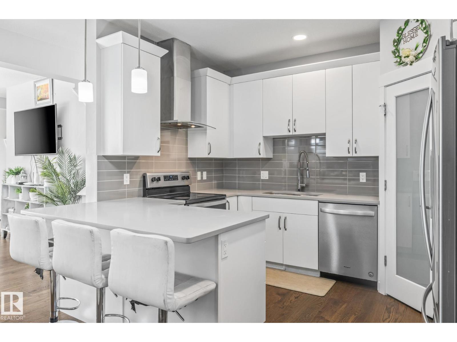 6531 168 Av Nw, Edmonton, Alberta  T5Y 3X9 - Photo 5 - E4463238