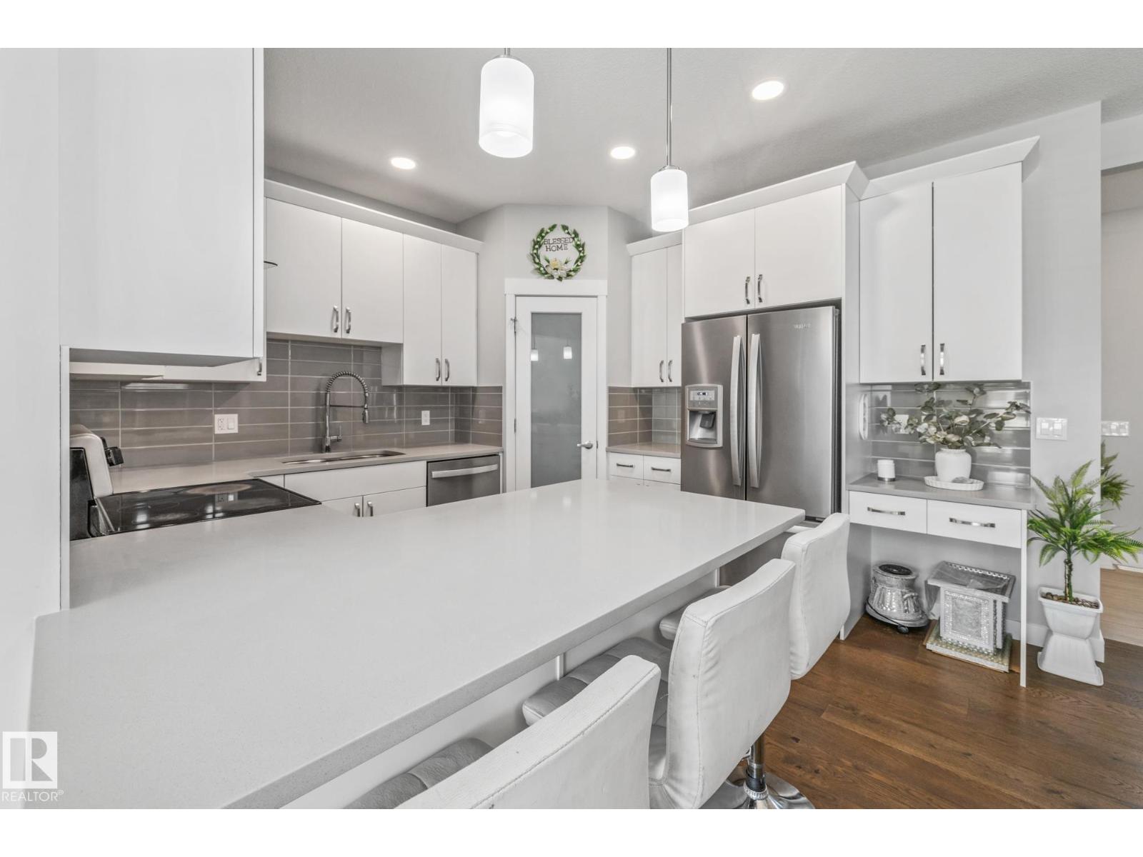 6531 168 Av Nw, Edmonton, Alberta  T5Y 3X9 - Photo 9 - E4463238