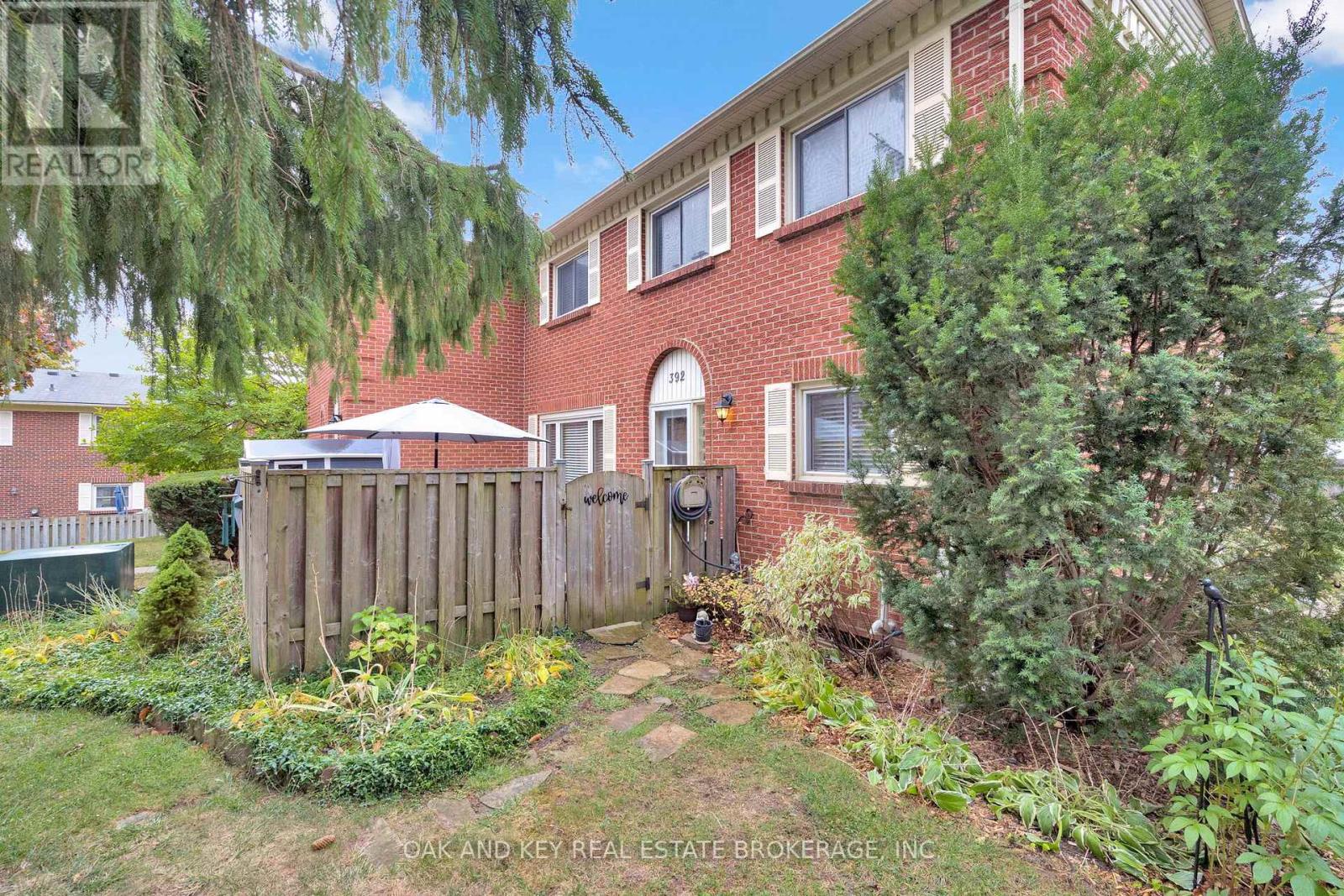 32 - 392 Homestead Court, London North, Ontario  N6G 2E9 - Photo 4 - X12479029