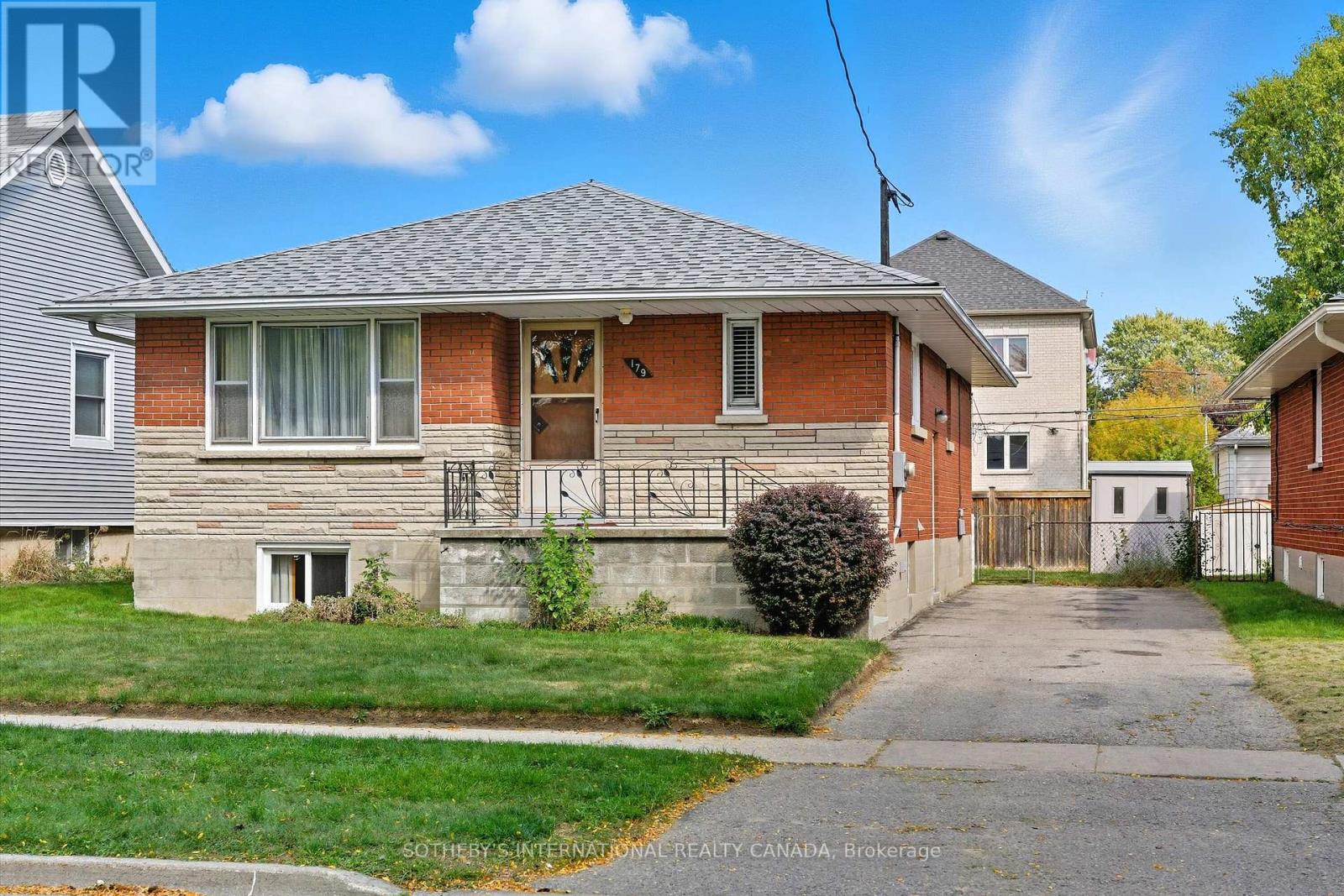 179 CROMWELL AVENUE, Oshawa, Ontario