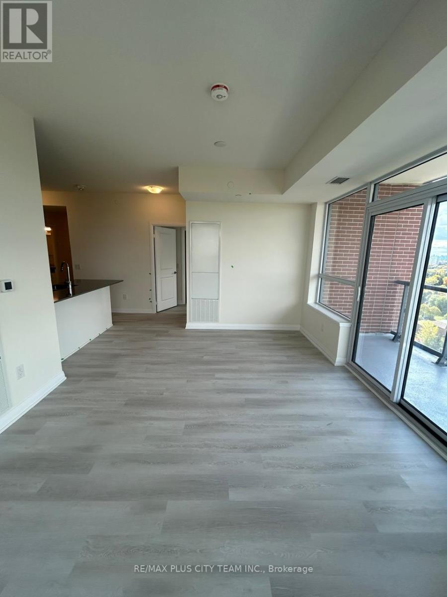 1702 - 3260 Sheppard Avenue E, Toronto, Ontario  M1T 3K3 - Photo 4 - E12478916