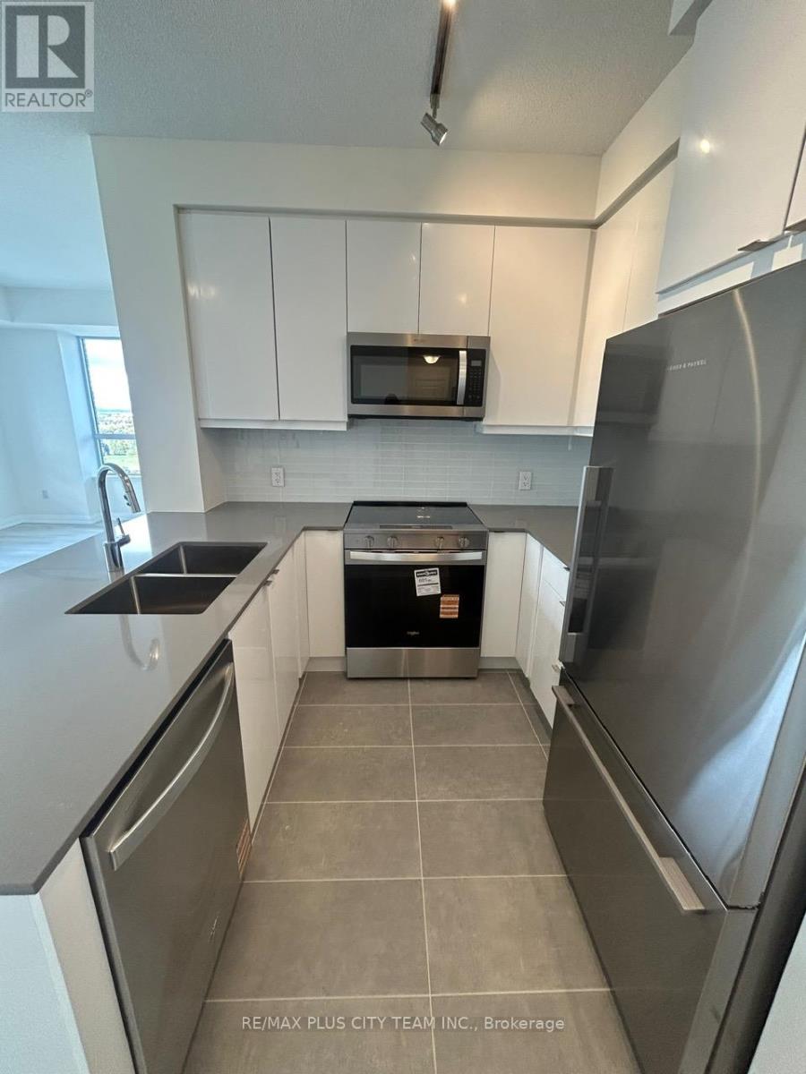 1702 - 3260 Sheppard Avenue E, Toronto, Ontario  M1T 3K3 - Photo 9 - E12478916