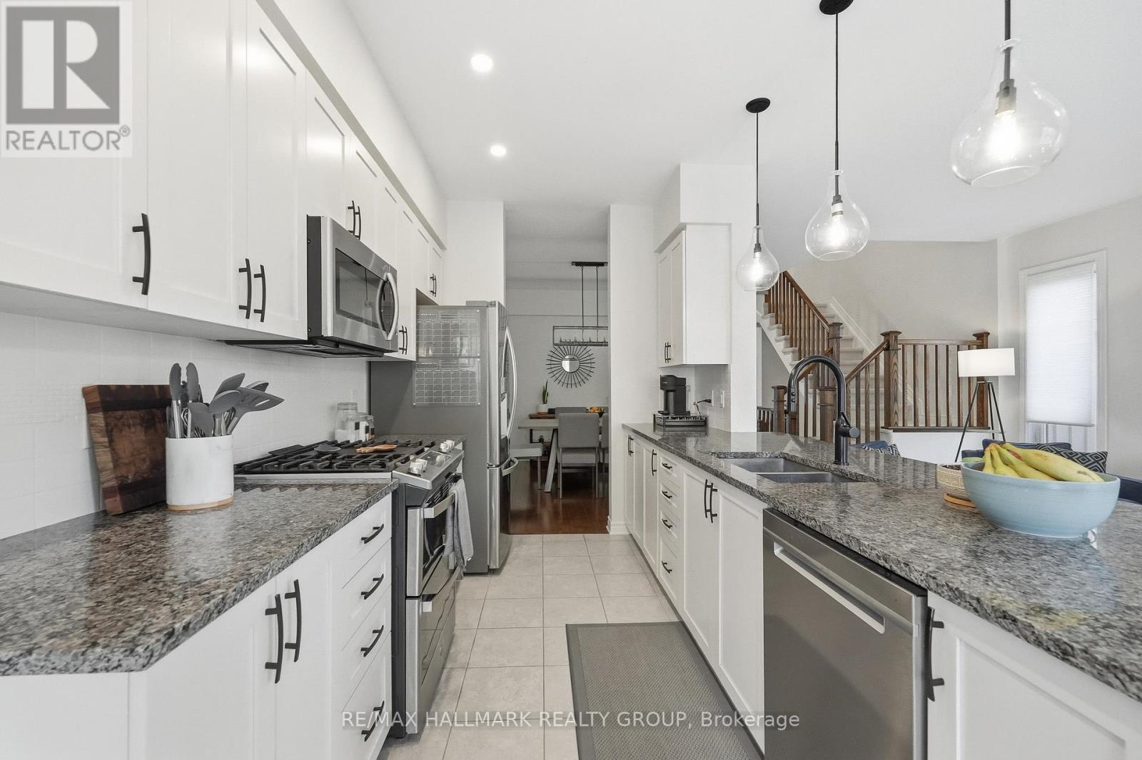 314 Melodie Street, Ottawa, Ontario  K1W 0H9 - Photo 14 - X12478919