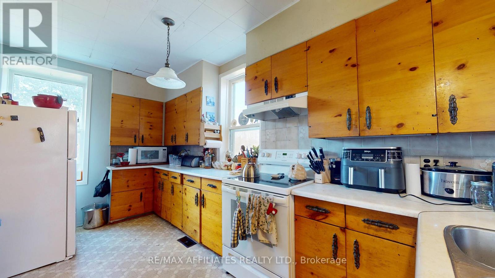8218 County 21 Road, Augusta, Ontario  K0G 1R0 - Photo 10 - X12478928