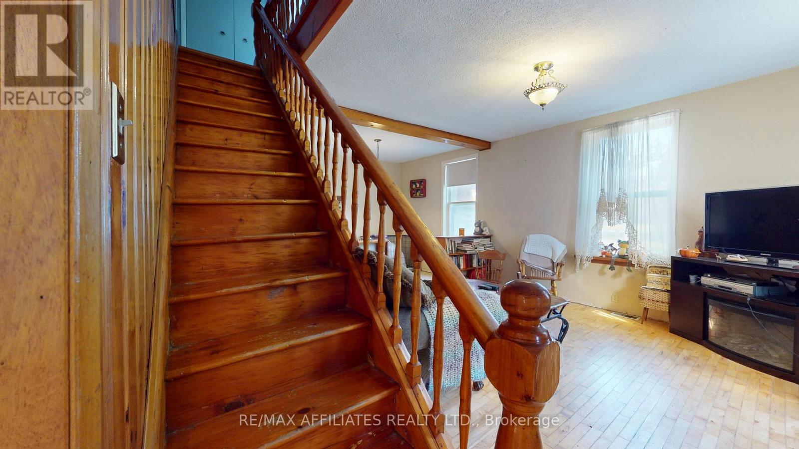 8218 County 21 Road, Augusta, Ontario  K0G 1R0 - Photo 6 - X12478928