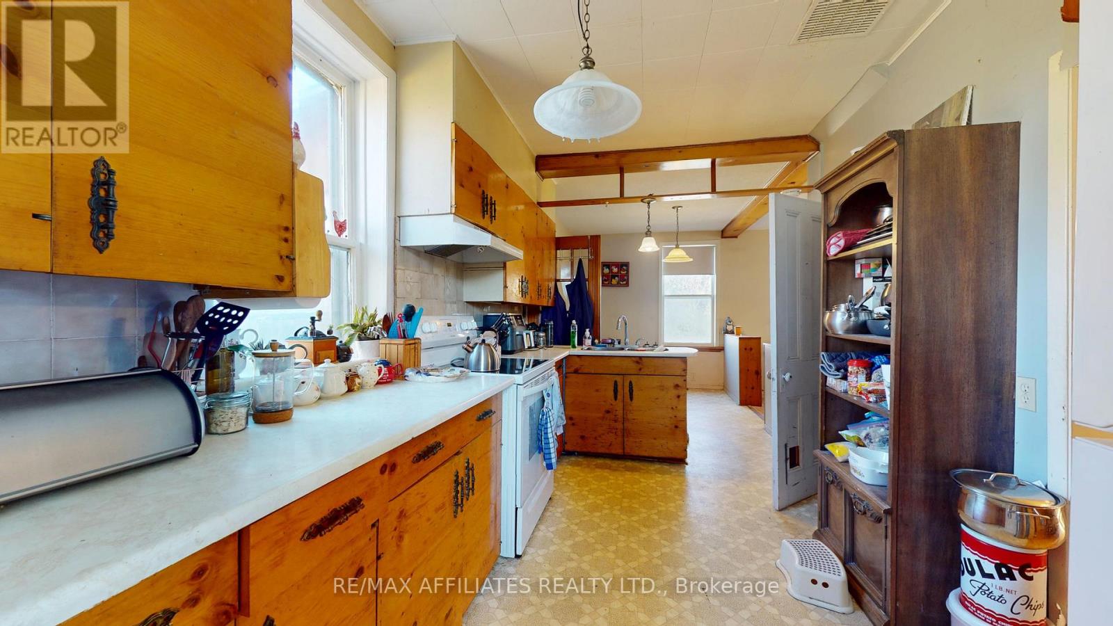 8218 County 21 Road, Augusta, Ontario  K0G 1R0 - Photo 9 - X12478928