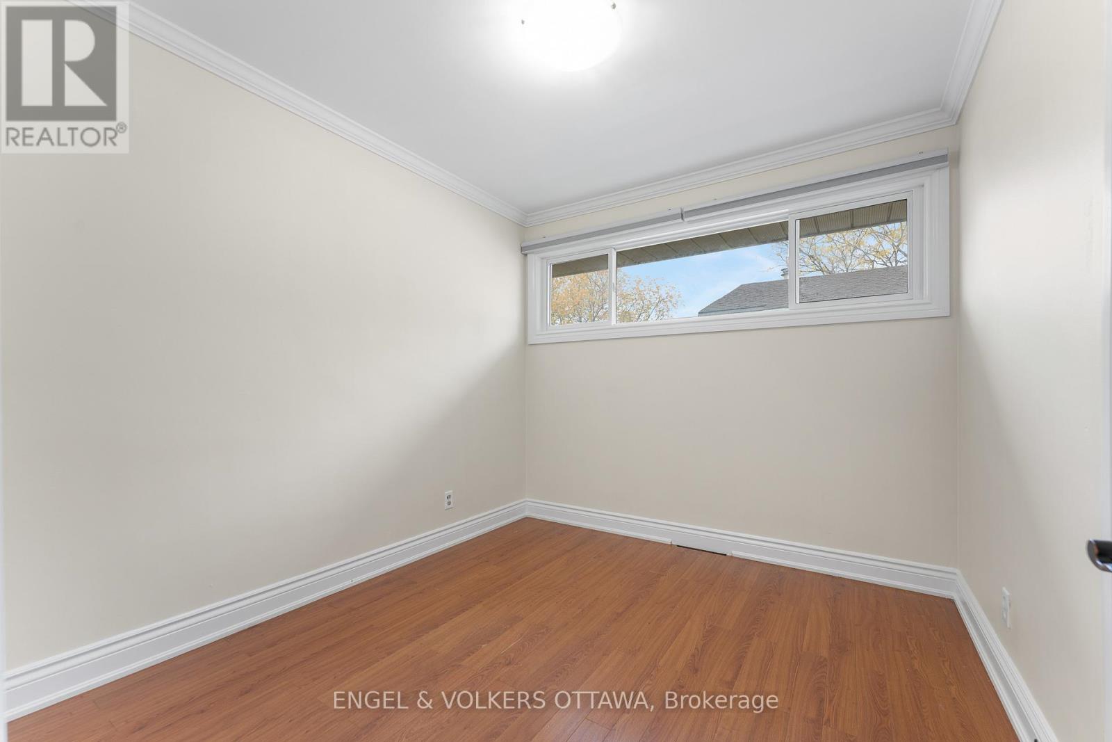 213 Royal Avenue, Ottawa, Ontario  K2A 1T8 - Photo 17 - X12478962