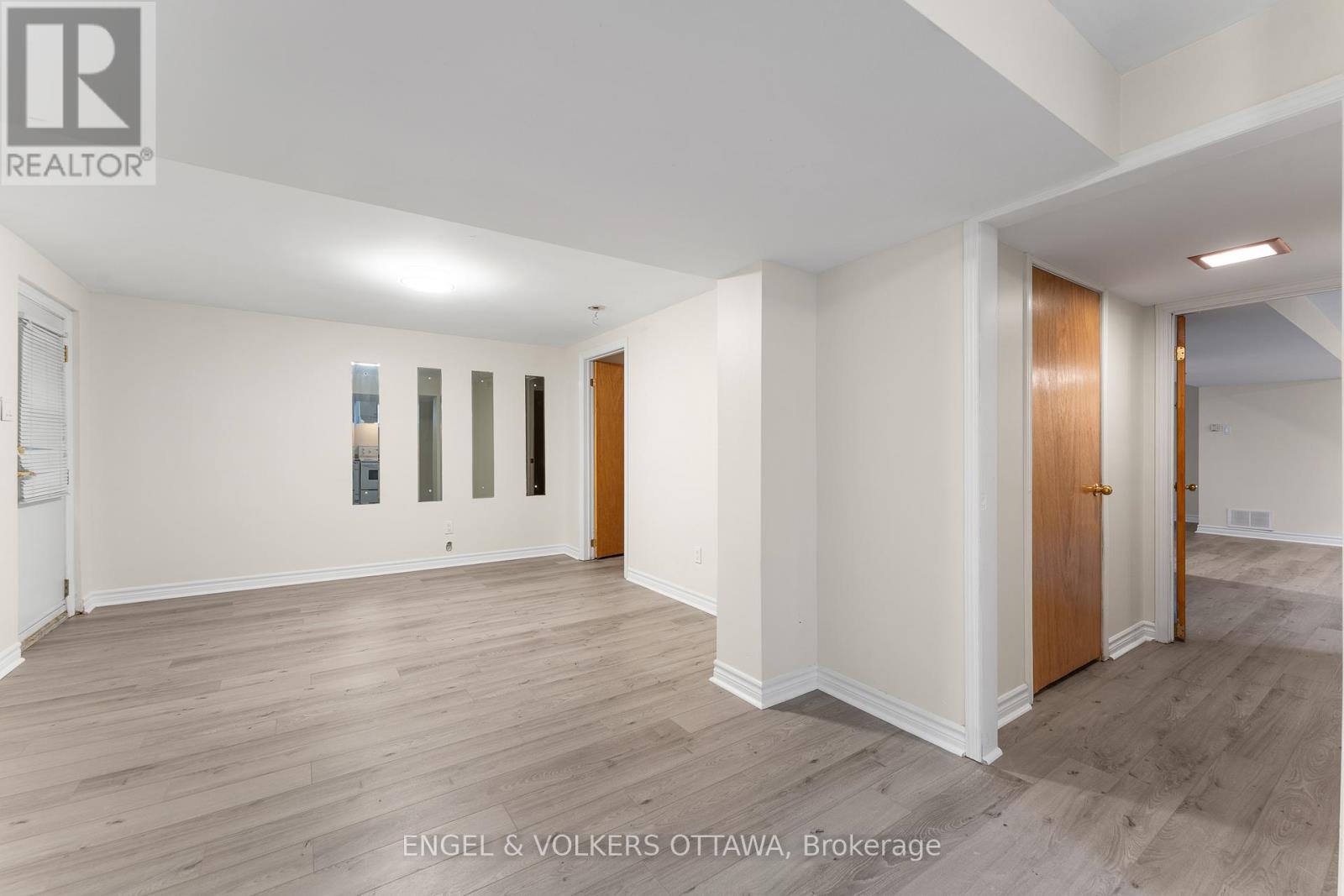 213 Royal Avenue, Ottawa, Ontario  K2A 1T8 - Photo 27 - X12478962