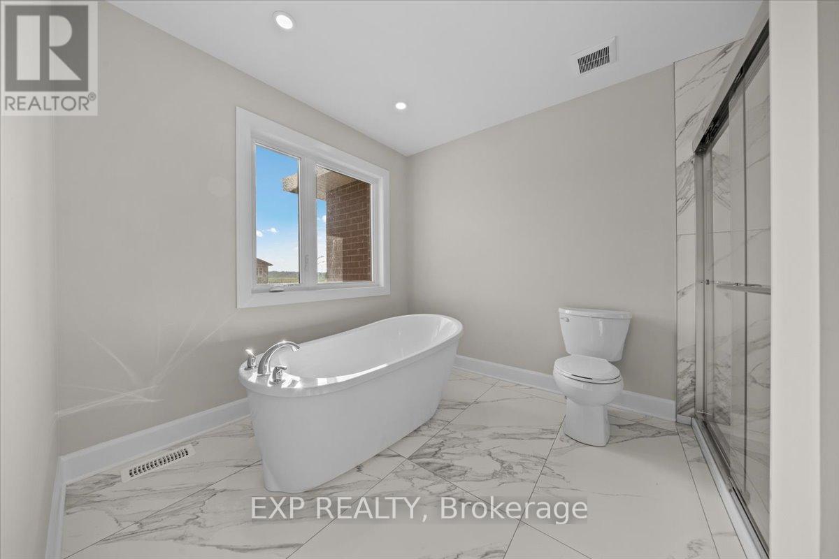 70 Eastwood Drive, Carleton Place, Ontario  K7C 0C4 - Photo 25 - X12478974