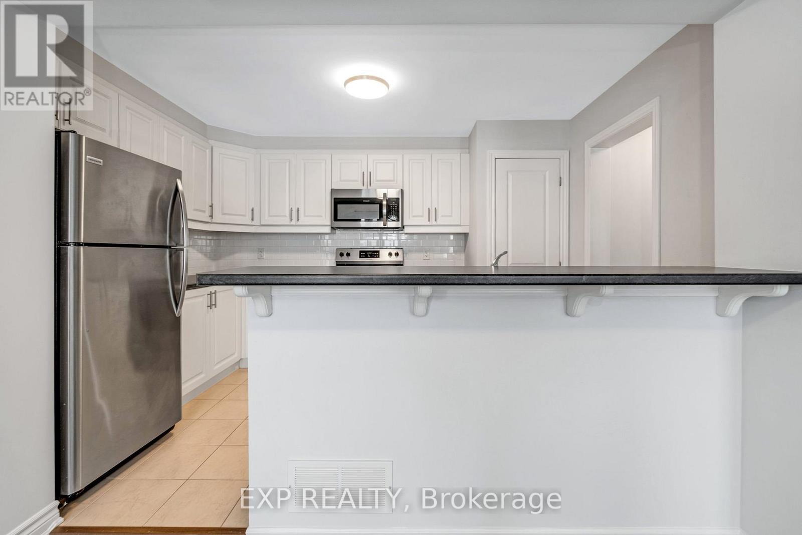 405 Gerardia Lane, Ottawa, Ontario  K4A 3T9 - Photo 6 - X12478986