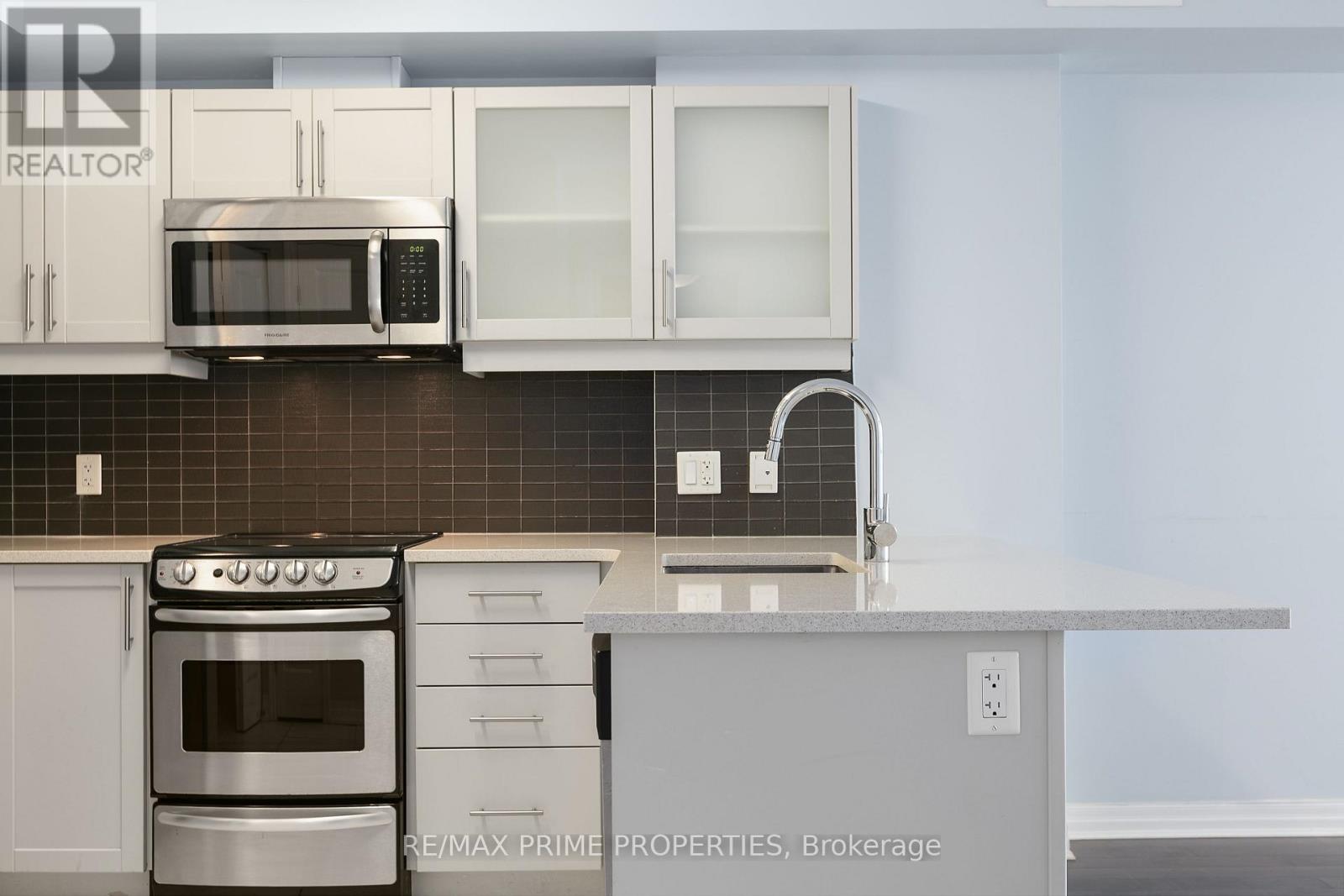 1306 - 195 Besserer Street, Ottawa, Ontario  K1N 0B6 - Photo 13 - X12479005