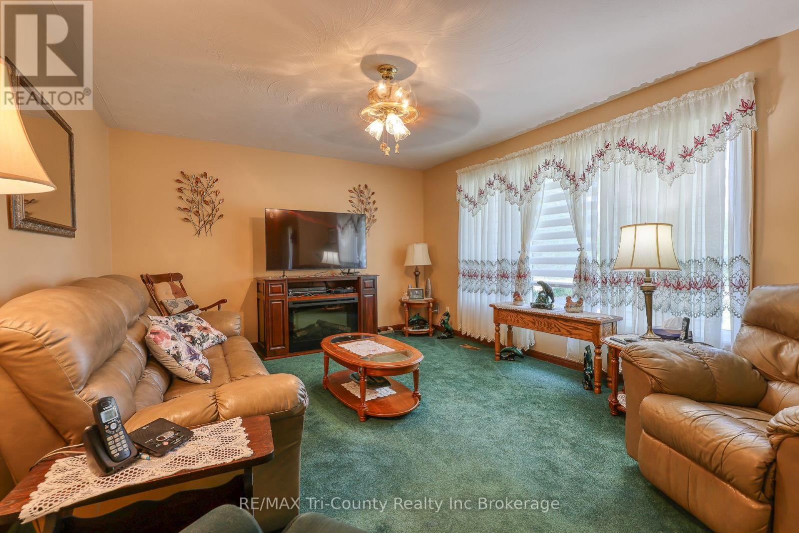 Photo 8 at 630 5th Concession Enr Road, Norfolk Photo 8 at 630 5th Concession Enr Road, Norfolk