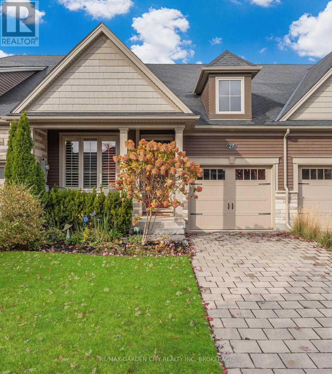 27 ANDREW LANE, Thorold, Ontario