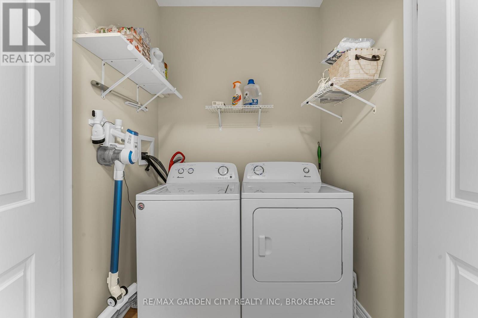 27 Andrew Lane, Thorold, Ontario  L2V 0E3 - Photo 10 - X12478942