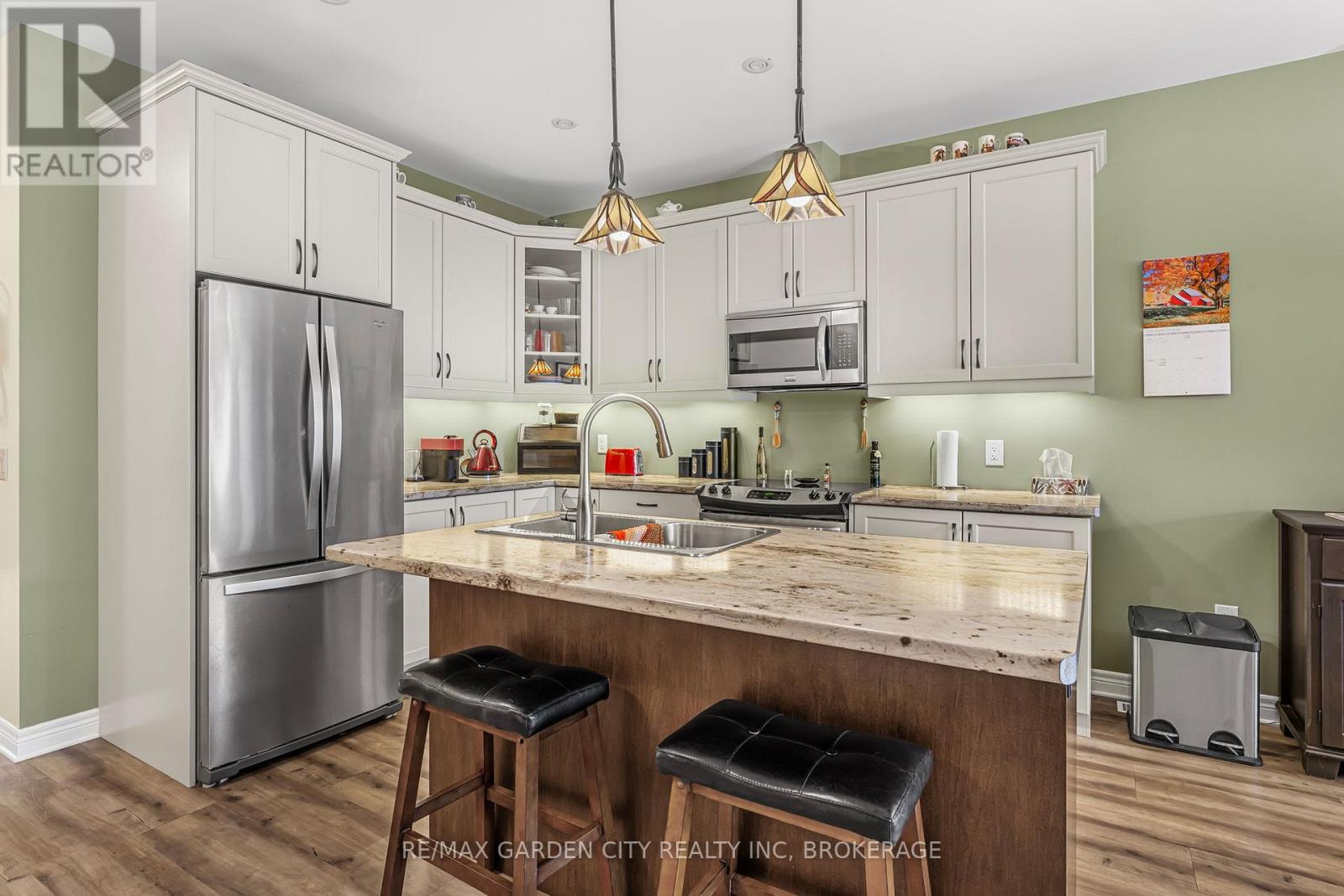 27 Andrew Lane, Thorold, Ontario  L2V 0E3 - Photo 13 - X12478942