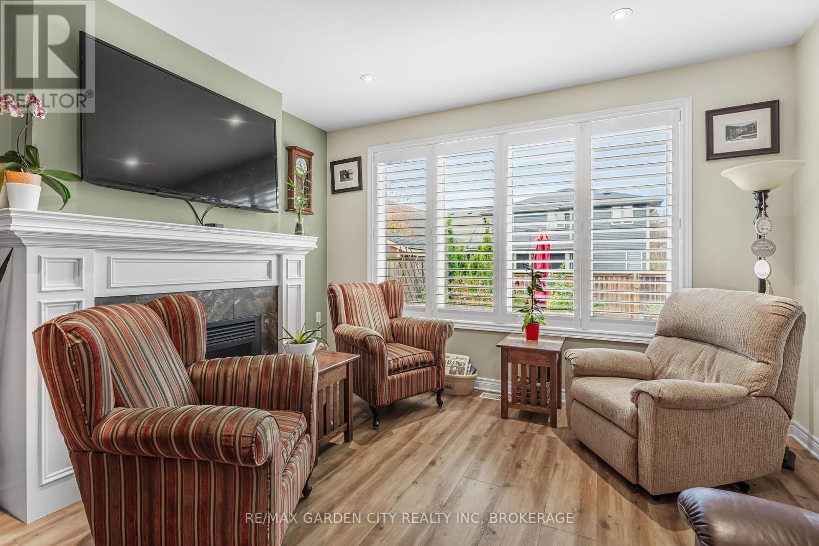 27 Andrew Lane, Thorold, Ontario  L2V 0E3 - Photo 27 - X12478942