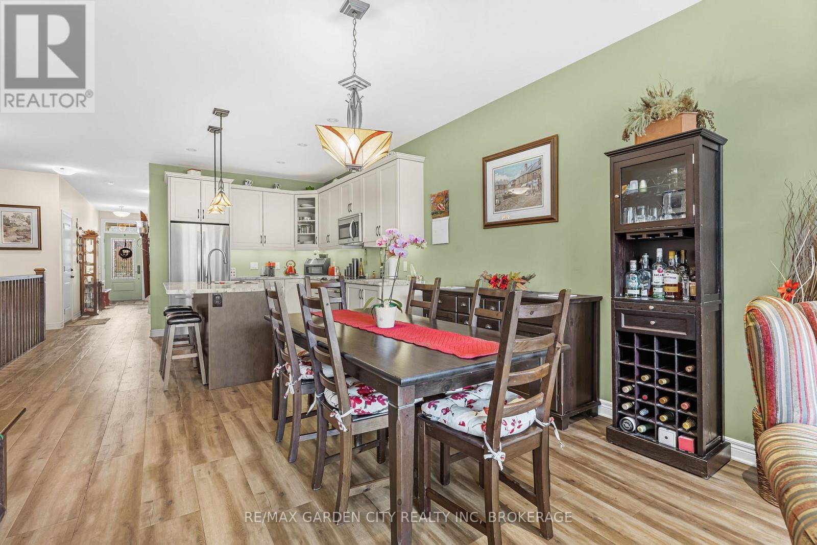 27 Andrew Lane, Thorold, Ontario  L2V 0E3 - Photo 28 - X12478942