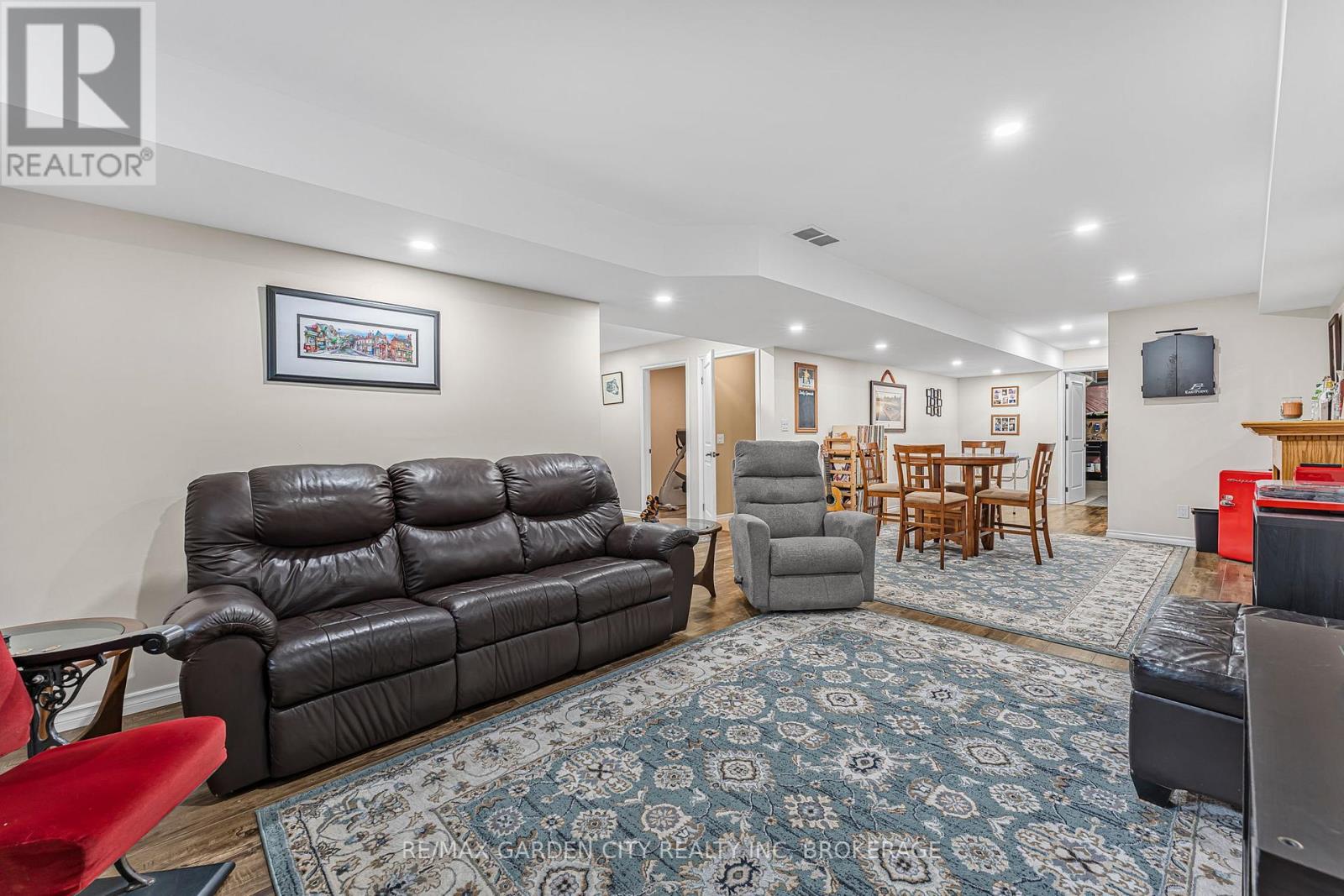 27 Andrew Lane, Thorold, Ontario  L2V 0E3 - Photo 34 - X12478942