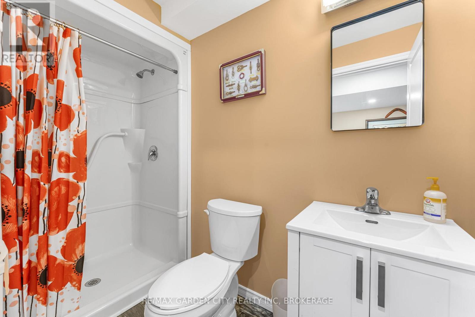 27 Andrew Lane, Thorold, Ontario  L2V 0E3 - Photo 39 - X12478942