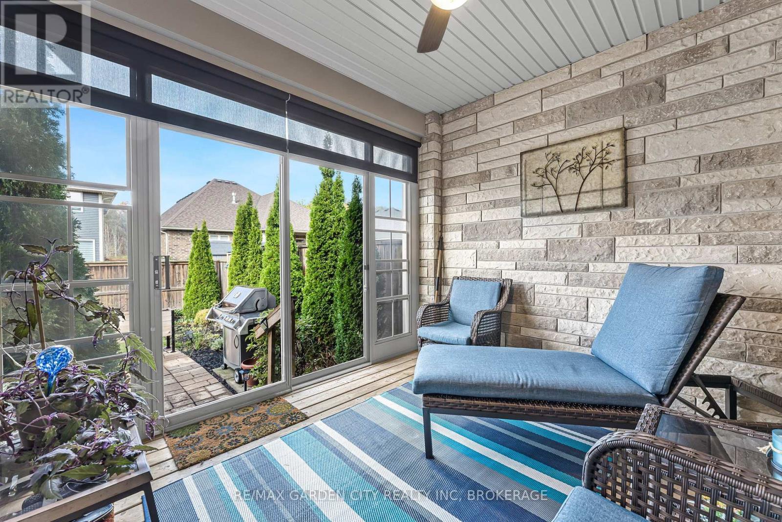 27 Andrew Lane, Thorold, Ontario  L2V 0E3 - Photo 41 - X12478942