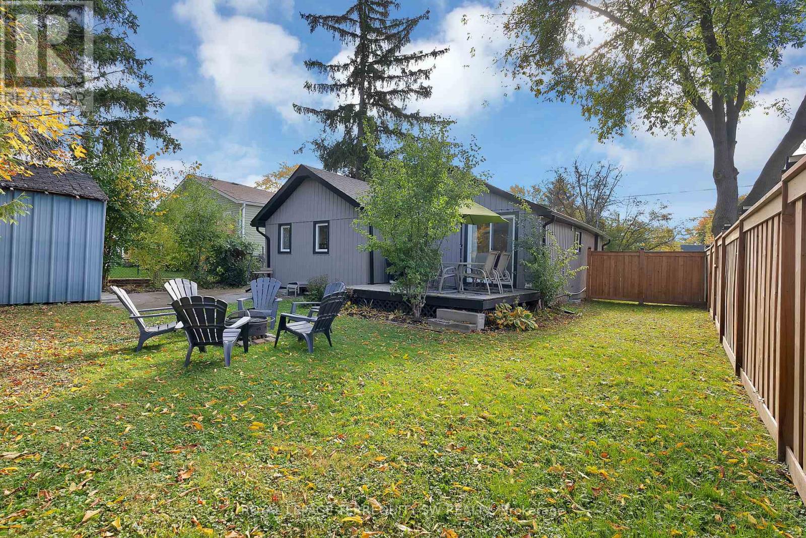 172 Spring Road, Georgina, Ontario  L4P 2K6 - Photo 32 - N12478874