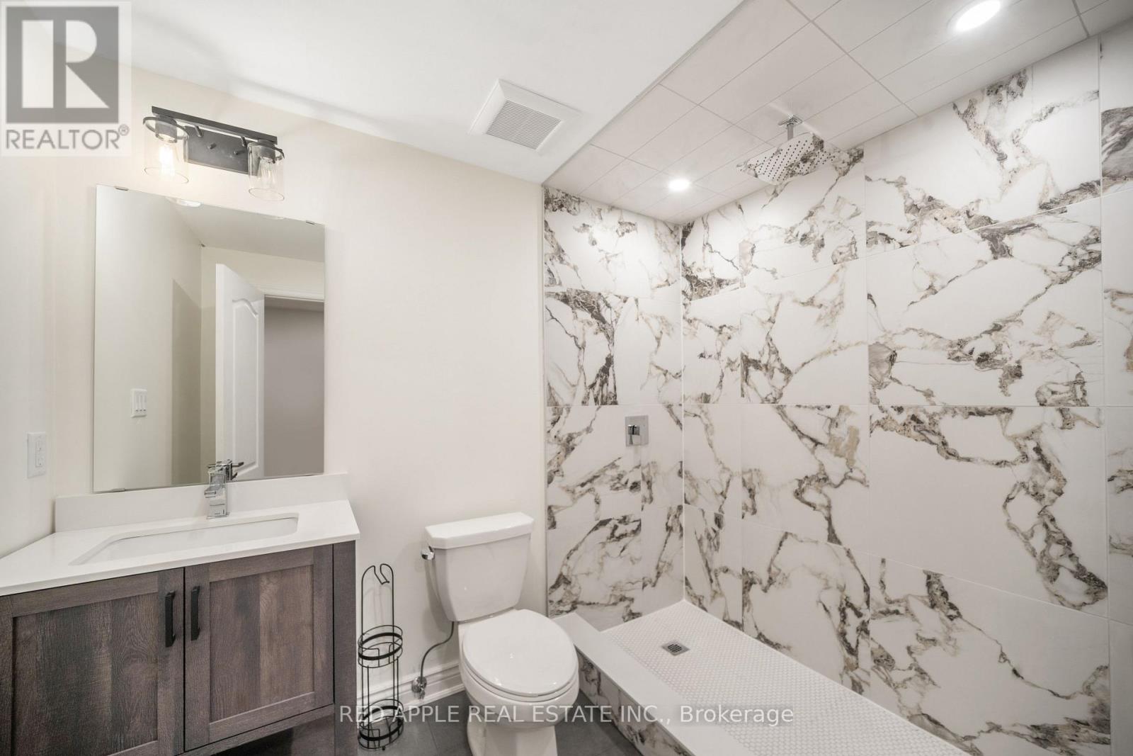 9392 Bayview Avenue, Richmond Hill, Ontario  L4C 4Z2 - Photo 28 - N12478883