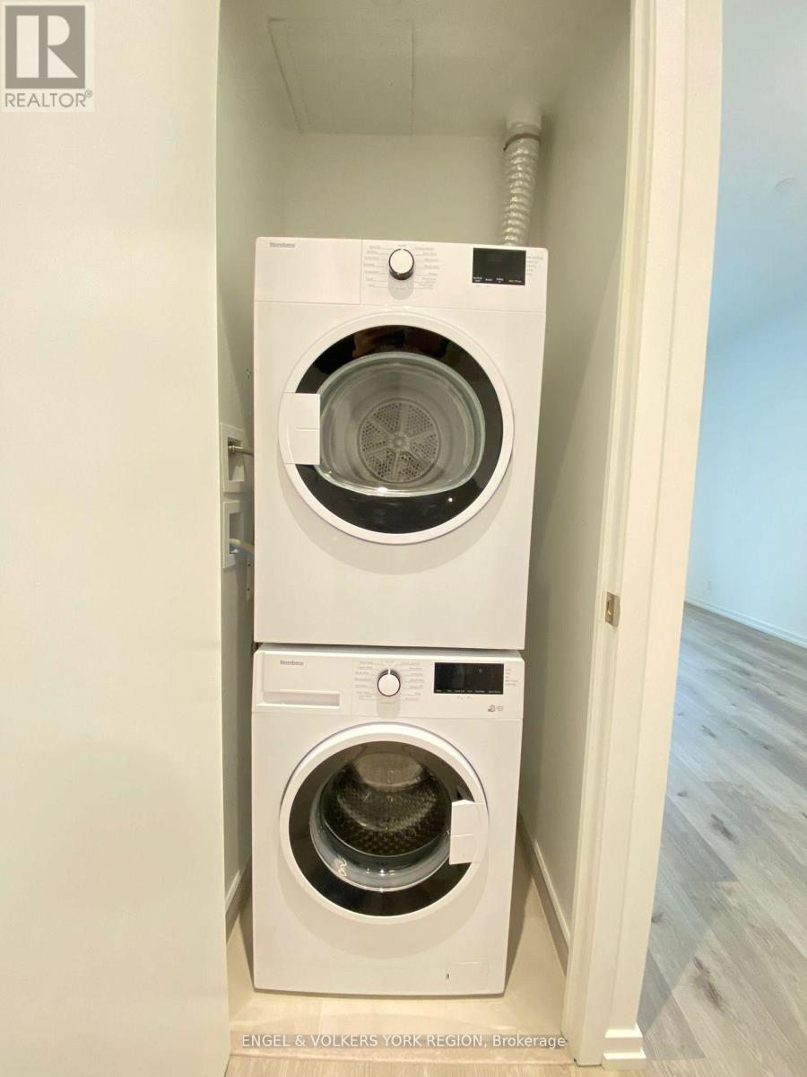 206 - 1000 Portage Parkway S, Vaughan, Ontario  L4K 0L1 - Photo 13 - N12478905